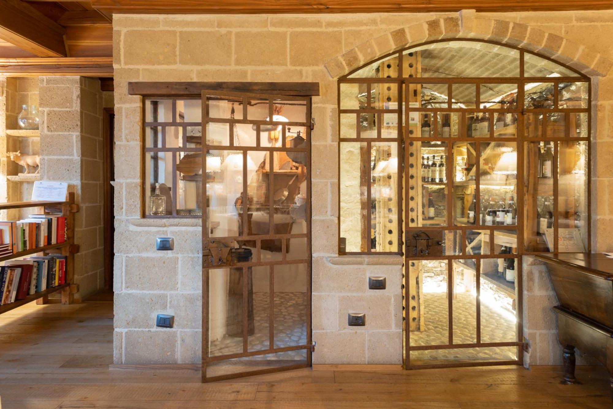 Hotel Ristorante Da Politano Boves Экстерьер фото